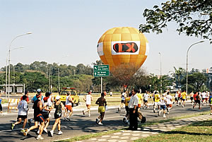 Voo cativo de balão